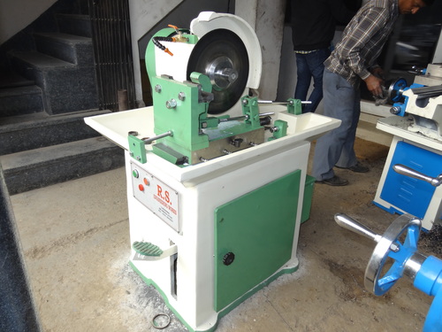 Manual Pipe Cutting Machine Manual Pipe Cutting Machine