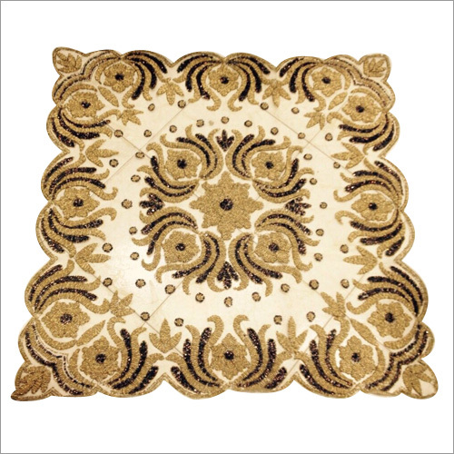 Handmade table cover (100X100cm) Handmade table cover (100X100cm)