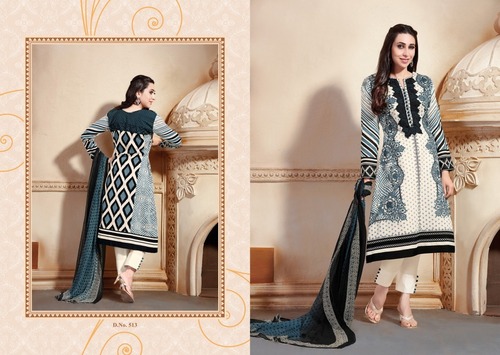 Latest Karishma Kapoor Salwar Kameez Latest Karishma Kapoor Salwar Kameez