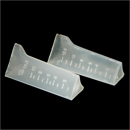 Plastic Triangular Measuring Caps Plastic Triangular Measuring Caps