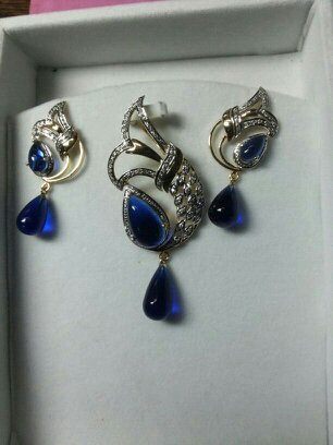 Silver Pendant Set with Blue Pearl Silver Pendant Set with Blue Pearl