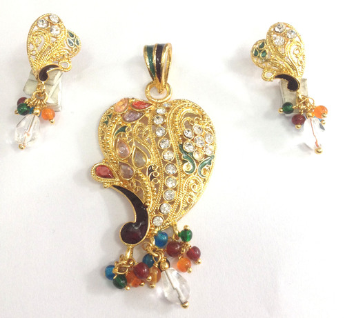 Costume Jewellery-Pandent Set Costume Jewellery-Pandent Set