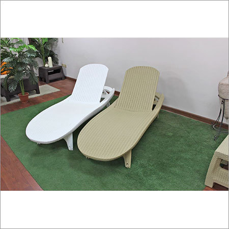 Rattan Chaise Lounge Rattan Chaise Lounge