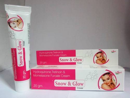 Hydroquinone, Tretinion & Mometasone Furote Cream Hydroquinone, Tretinion & Mometasone Furote Cream