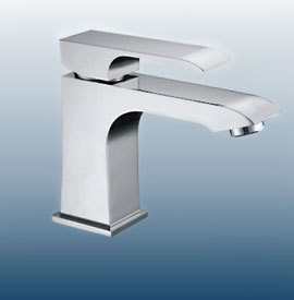 Single Lever Basin Mixer with 600mm Braided Pipes Single Lever Basin Mixer with 600mm Braided Pipes