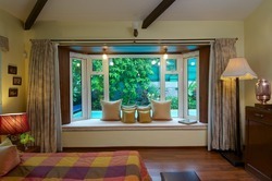 Villa Bay Window Villa Bay Window
