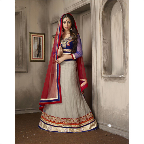 Designer Lehengas Designer Lehengas
