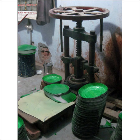 Paper Plate Punching Machine Paper Plate Punching Machine