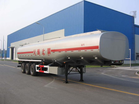 Oil Tanker Trailer Oil Tanker Trailer