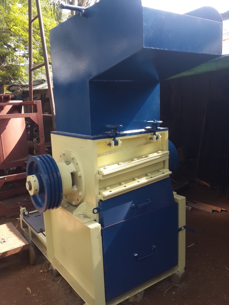 Plastic Shredder Machine Plastic Shredder Machine