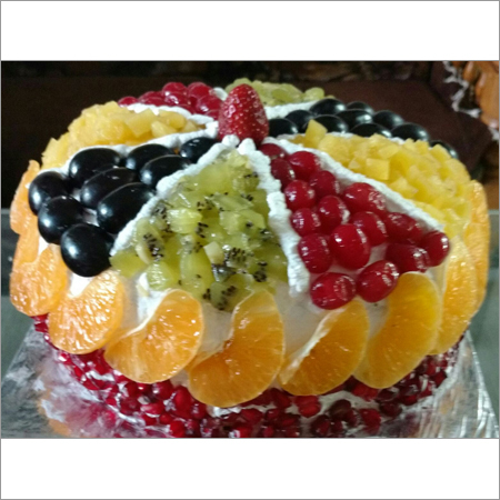 Fresh Fruit Pizza Style Cake Fresh Fruit Pizza Style Cake