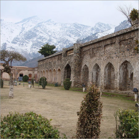 Srinagar Tour Packages Srinagar Tour Packages