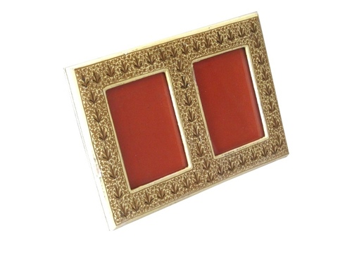 Photo Frame in Paper Mache Photo Frame in Paper Mache