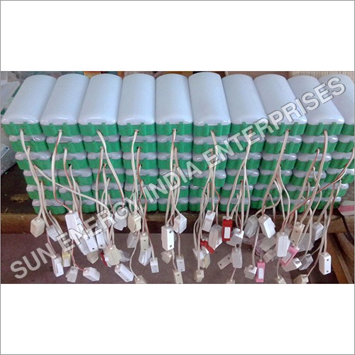 5W Solar Home Lighting System 5W Solar Home Lighting System