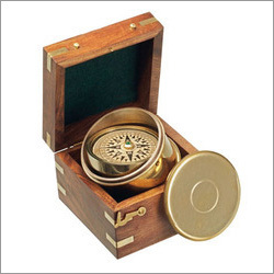 Gimbaled Boxed Nautical Brass Compass Gimbaled Boxed Nautical Brass Compass