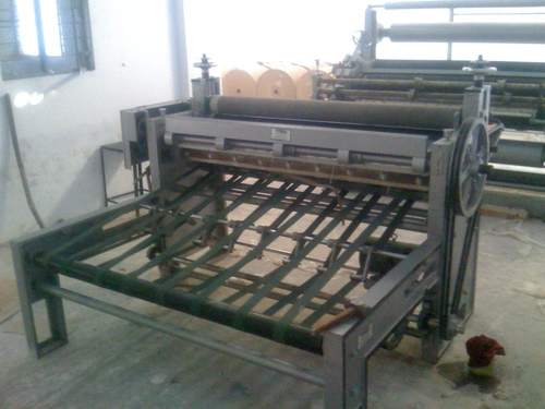 Non Woven Roll To Sheet Cutting Machine Non Woven Roll To Sheet Cutting Machine
