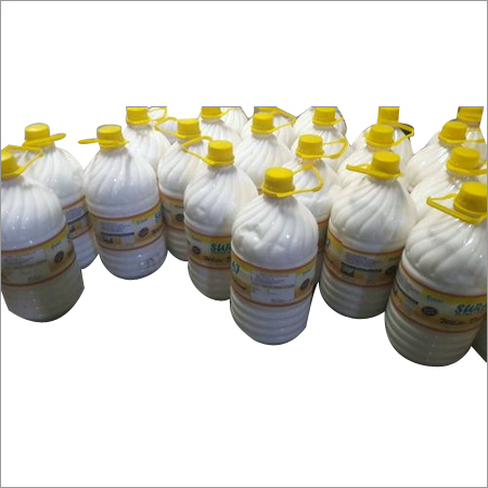 White Phenyl White Phenyl
