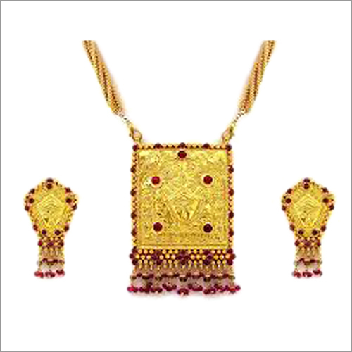Ladies Chain Set Ladies Chain Set