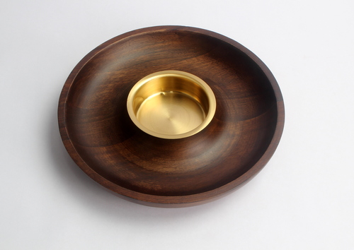 Seesam Chip n Dip With Brass Katori Seesam Chip n Dip With Brass Katori