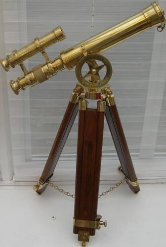 Nautical Telescope with Wooden Stand Nautical Telescope with Wooden Stand