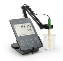 Edge Multiparameter EC Salinity Meter Edge Multiparameter EC Salinity Meter