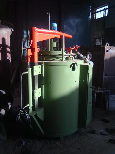 PIT TYPE GAS CURBERIZING FURNACES PIT TYPE GAS CURBERIZING FURNACES