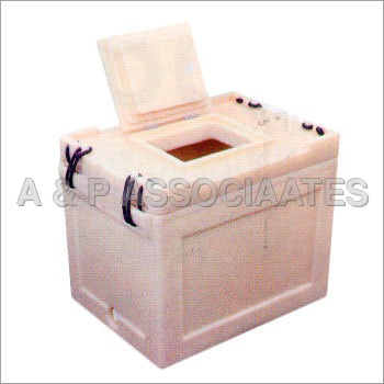 Insulated Plastic Container Insulated Plastic Container