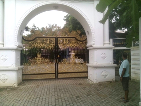 Iron garden gates Iron garden gates