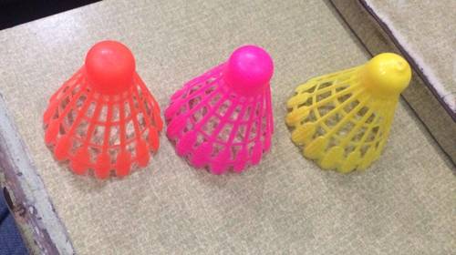 Plastic Shuttlecock Plastic Shuttlecock