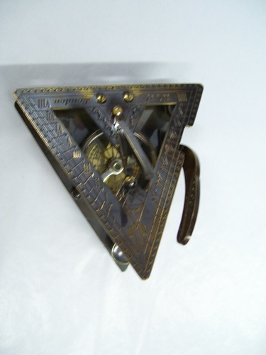 Sundial Compass 23 Sundial Compass 23