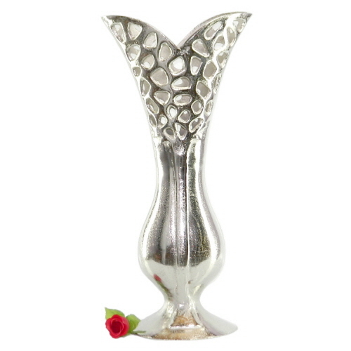 Aluminium Vase Traditional Style Nickel Plated Aluminium Vase Traditional Style Nickel Plated