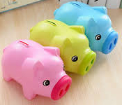 Plastic piggy Bank Plastic piggy Bank