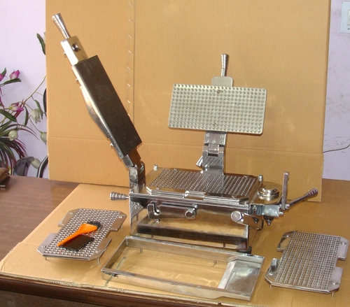 Capsule Filling Machine Capsule Filling Machine