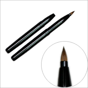 RUMI lip brush RUMI lip brush