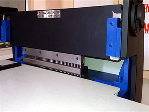 Semi-Automatic Paper Punching Machines Semi-Automatic Paper Punching Machines