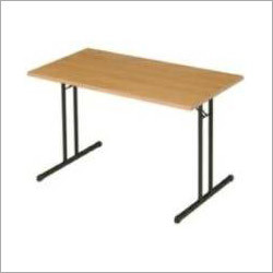 Hostel Table Hostel Table