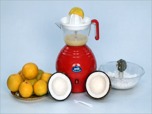 Coconut Scrapper With Citrus Juicer Coconut Scrapper With Citrus Juicer