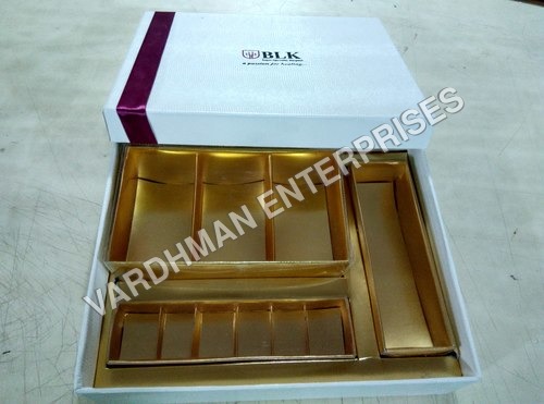 CHOCO-COOKIES-CAKE COMBO BOX CHOCO-COOKIES-CAKE COMBO BOX