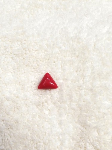 NATURAL CORAL (trillion shape) NATURAL CORAL (trillion shape)